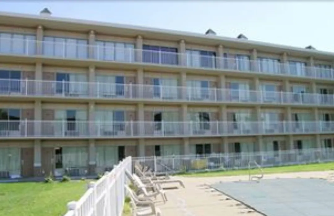 Ambassadors Inn & Suites-1