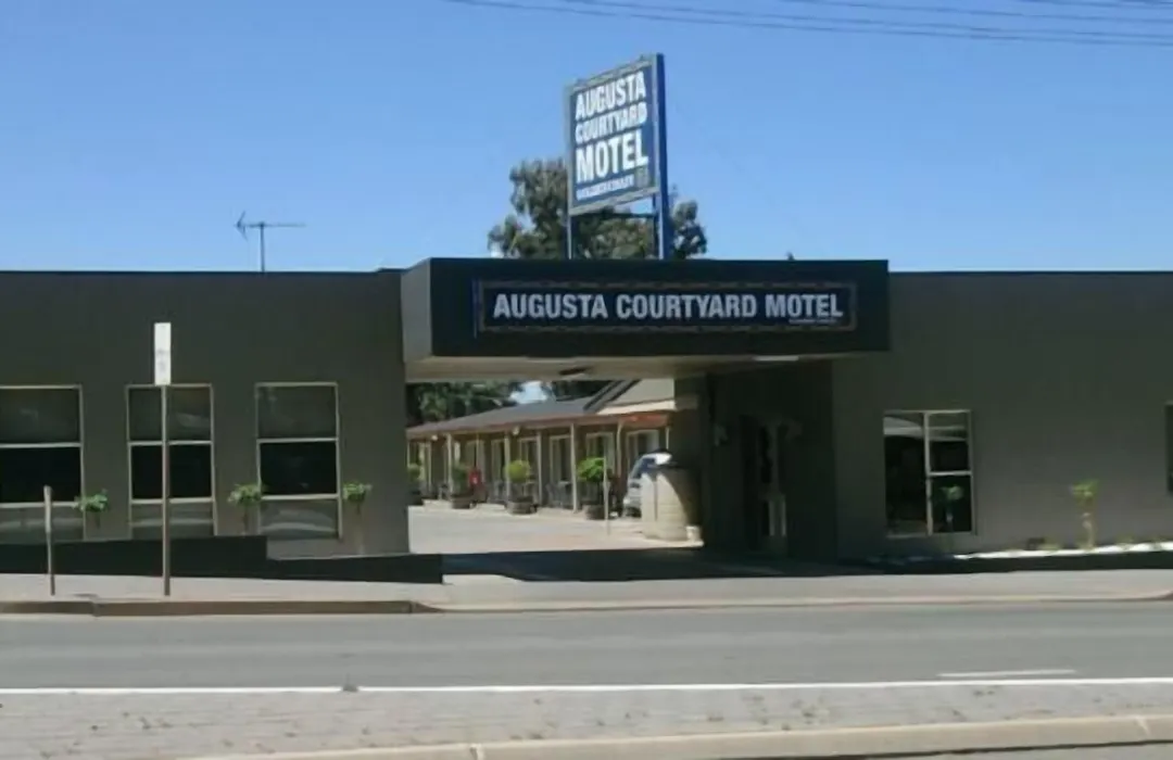 Augusta Courtyard Motel-1