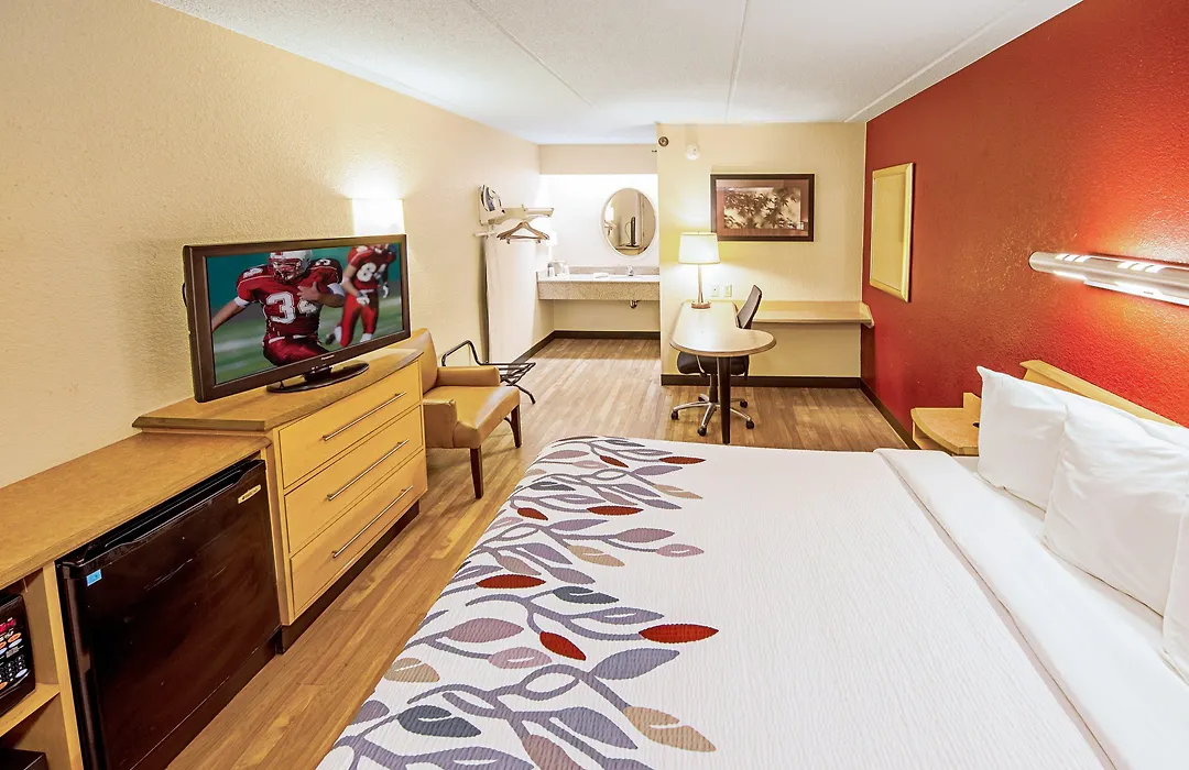Red Roof Inn Akron-1