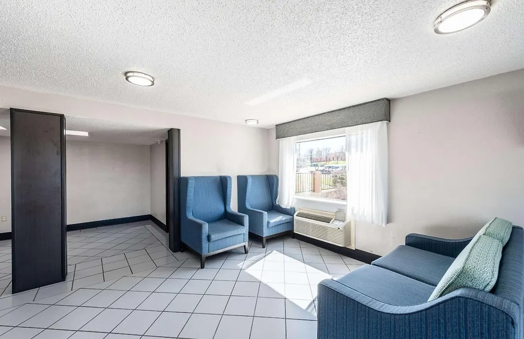 Econo Lodge Vicksburg-1