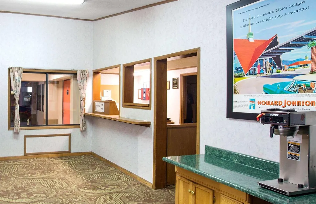 Howard Johnson By Wyndham Wilmington-1