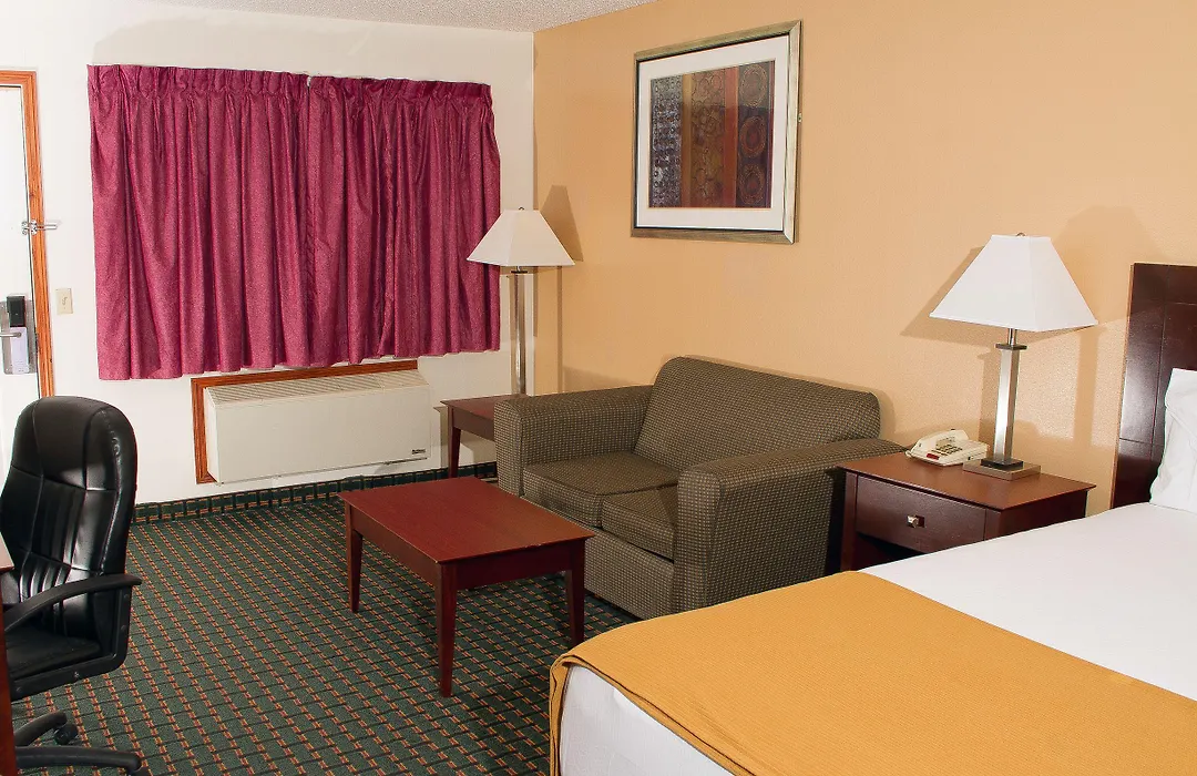 Budget Inn & Suites Guymon-1