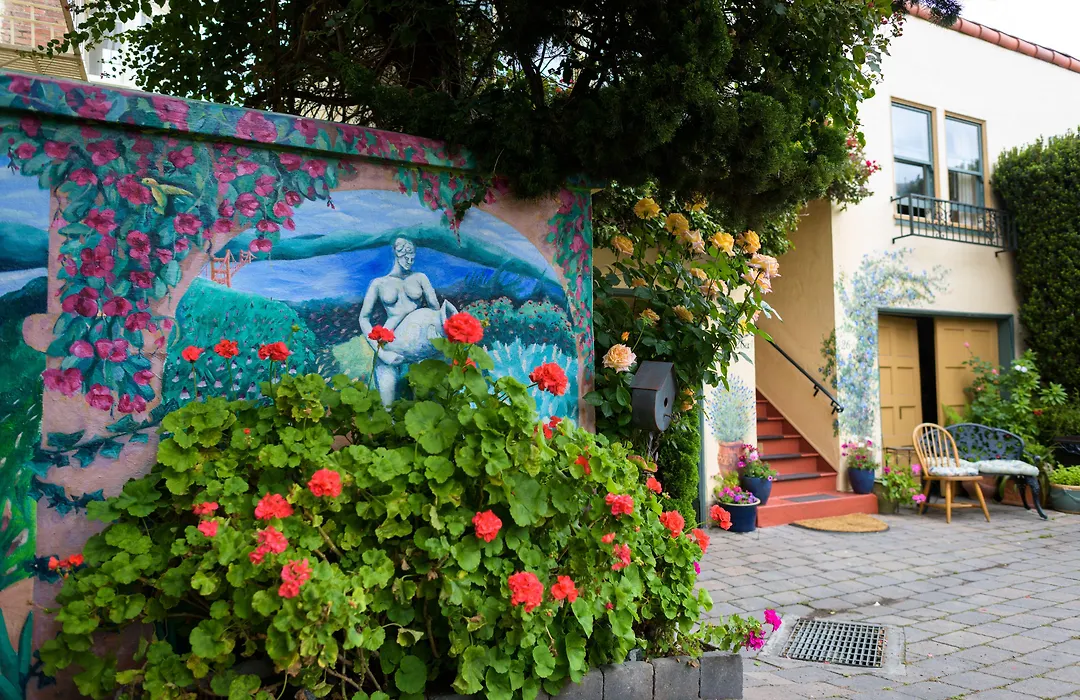 Marina Motel-1