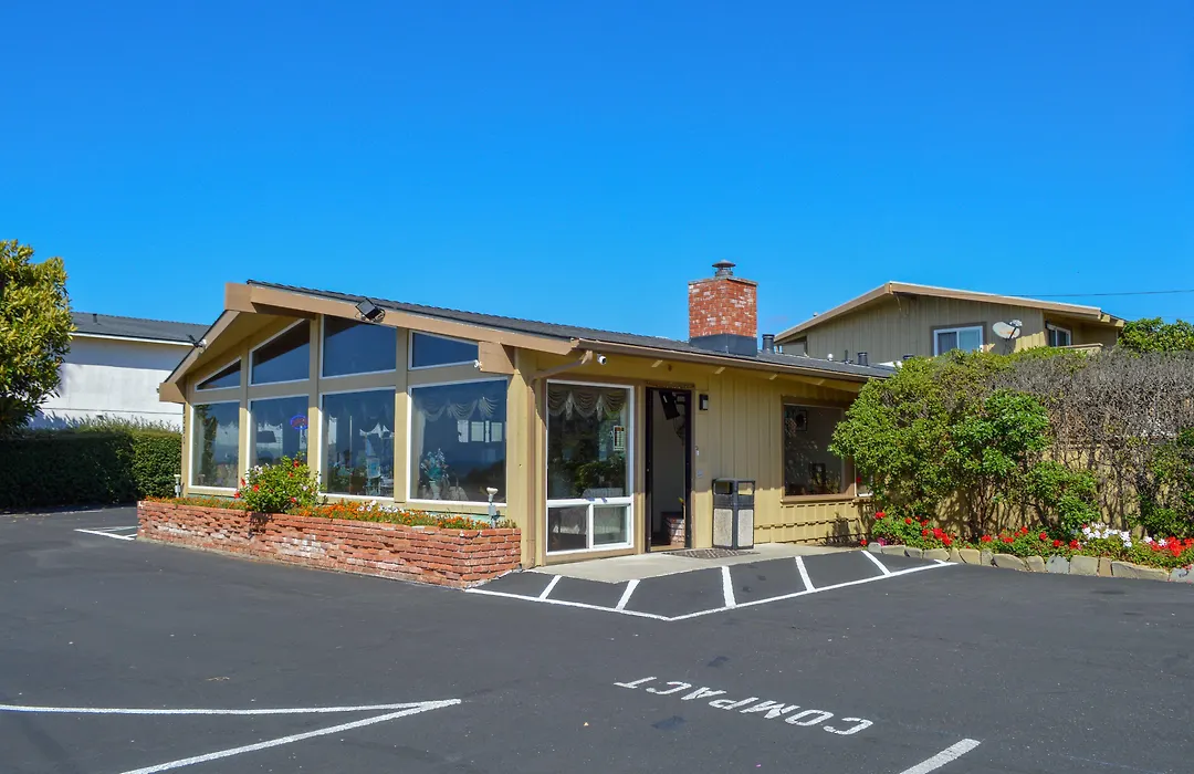 Silver Surf Motel-1