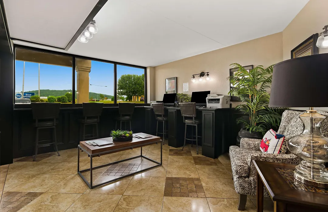 Best Western Windsor Suites-1