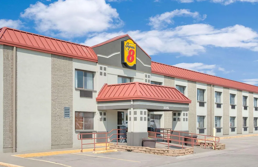 Super 8 By Wyndham Marshalltown-1