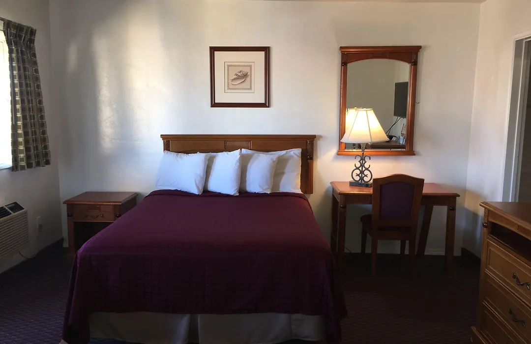 Travelodge By Wyndham San Diego Seaworld-1