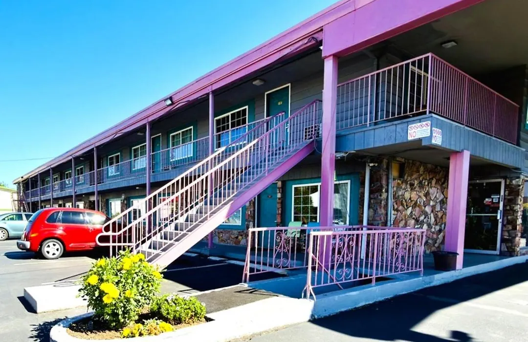 Beaverton Budget Inn-1