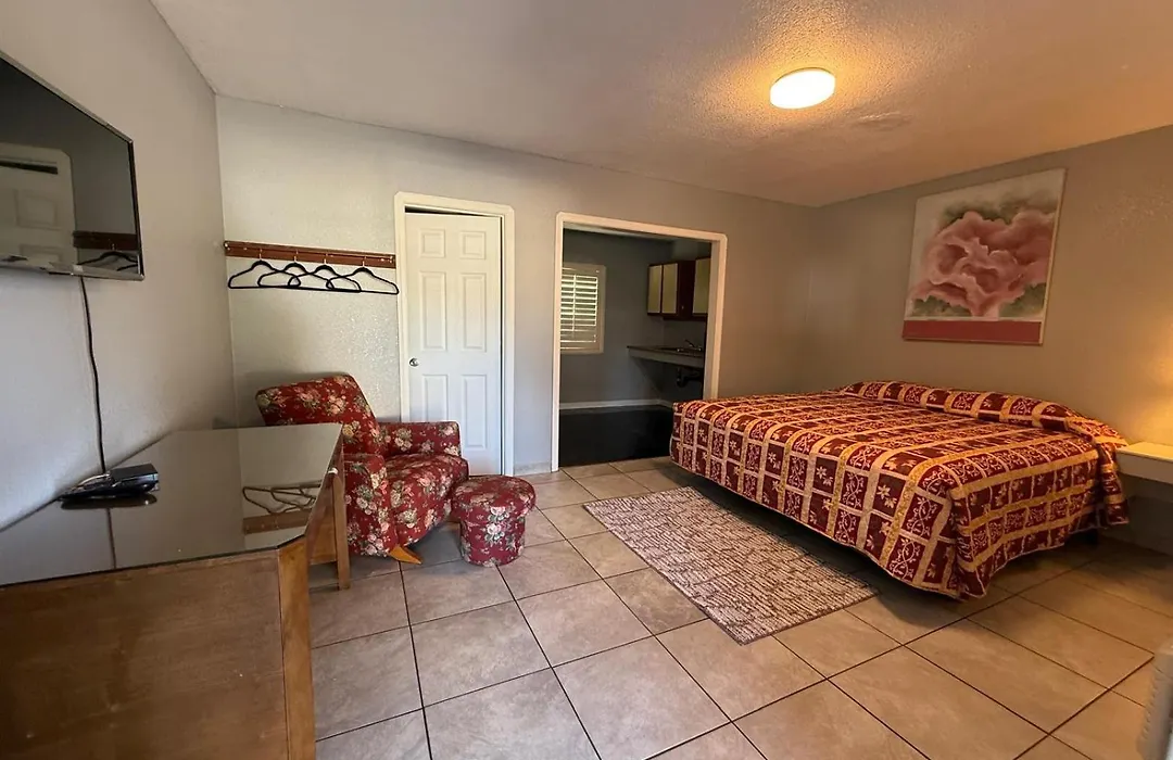 Great Value Inn & Suites-1