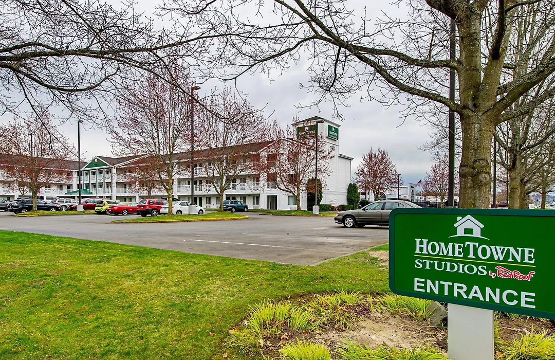 Hometowne Studios By Red Roof Tacoma - Puyallup-1