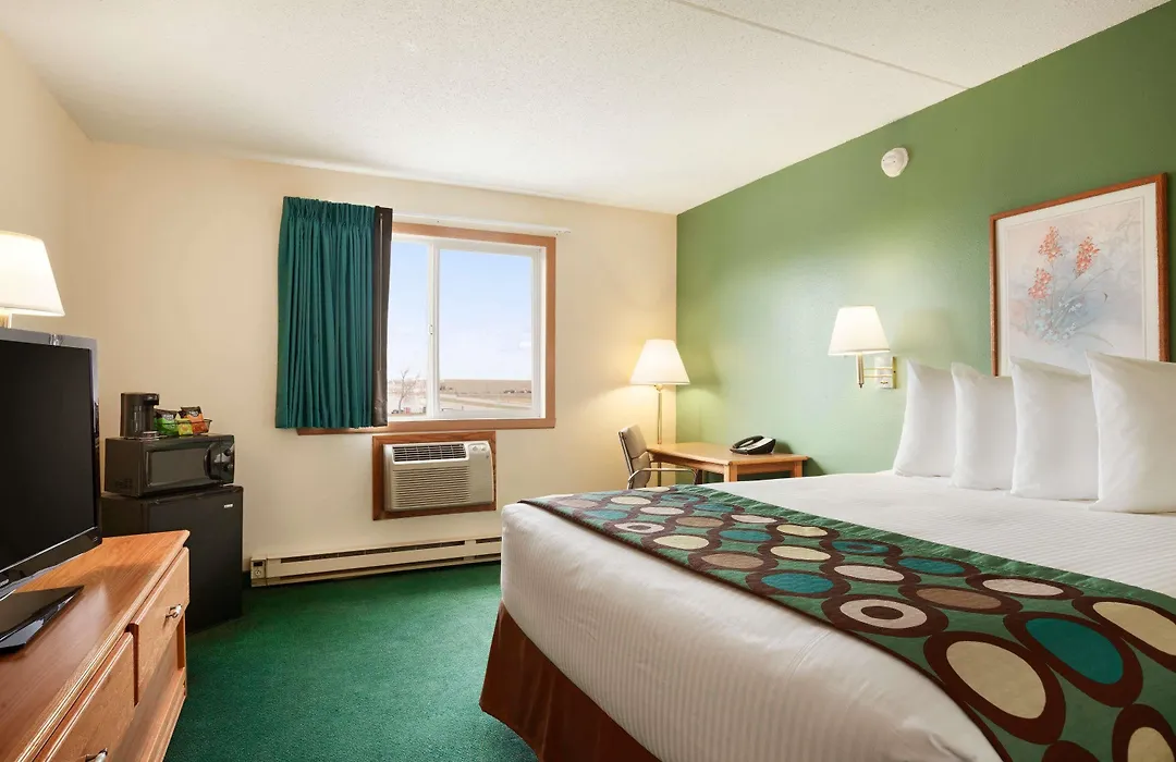 Super 8 By Wyndham West Fargo Main Ave Nd-1