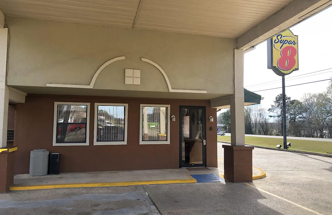 Super 8 By Wyndham Natchitoches-1