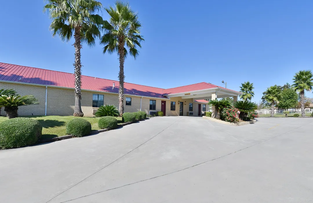 Americas Best Value Inn Hazlehurst-1