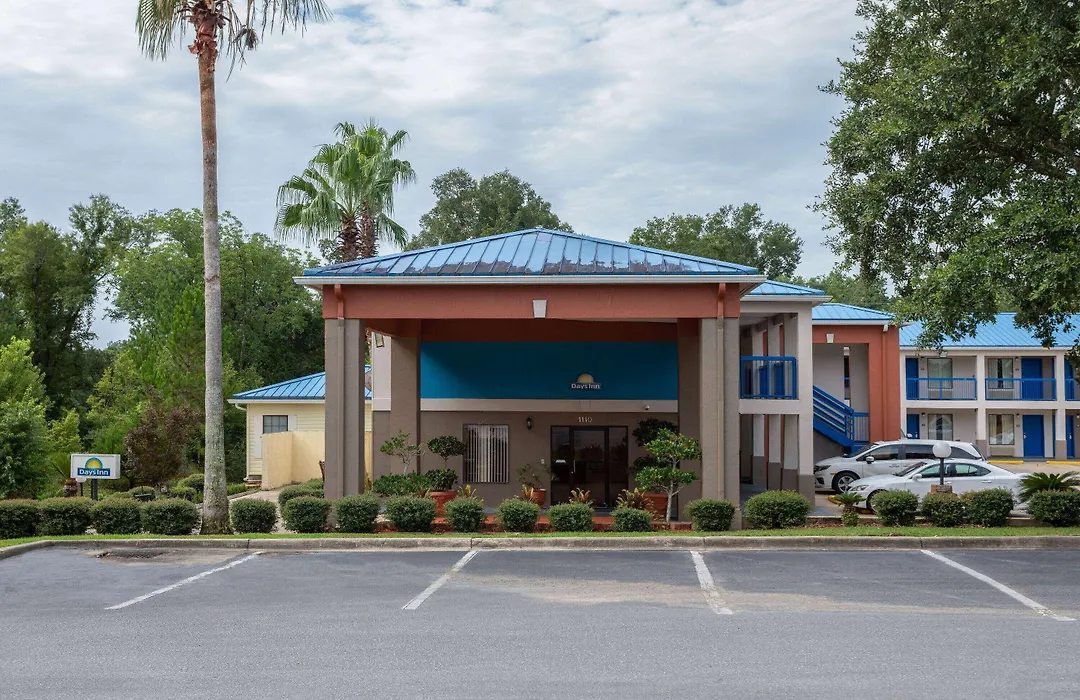 Days Inn By Wyndham Chipley-1