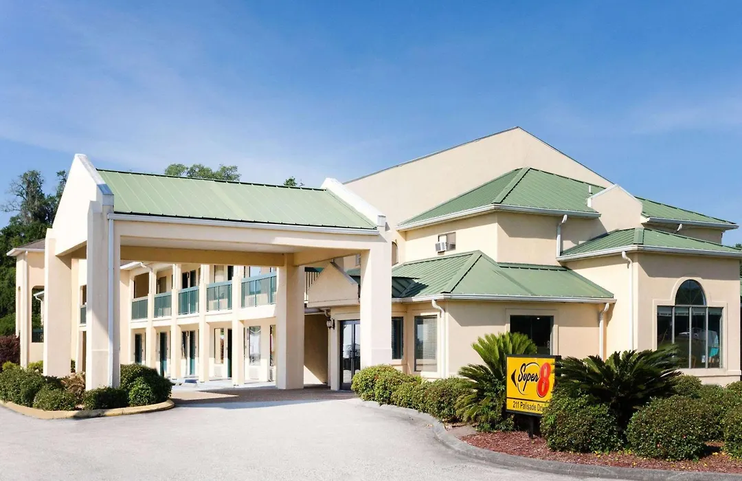 Super 8 By Wyndham Brunswick South I-95-1