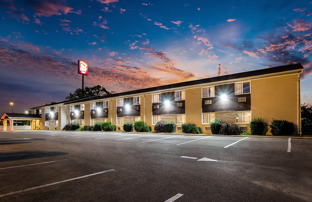 Red Roof Inn Dry Ridge-1