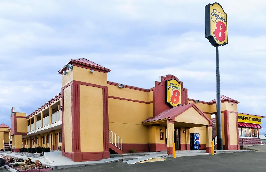 Super 8 By Wyndham Indianapolis-Southport Rd-1