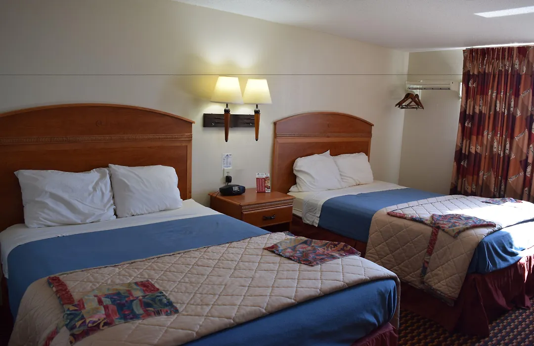 Americas Best Value Inn Jefferson City-1