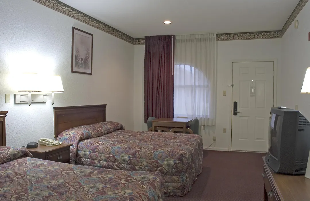 Budget Host Hempstead Inn Brookhollow/Energy Corridor-1