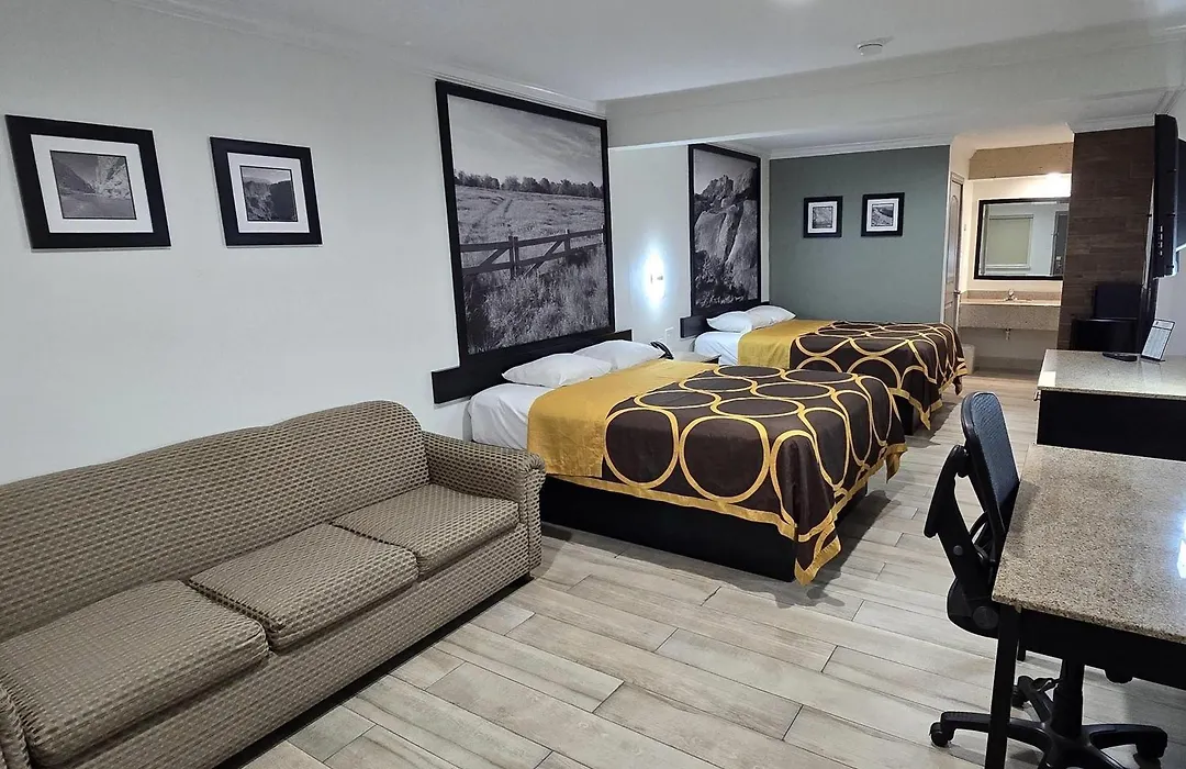 Super 8 By Wyndham Mcallen-La Plaza Mall-Downtown-1