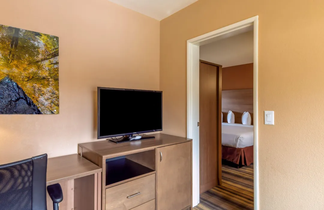 Boulder University Inn-1