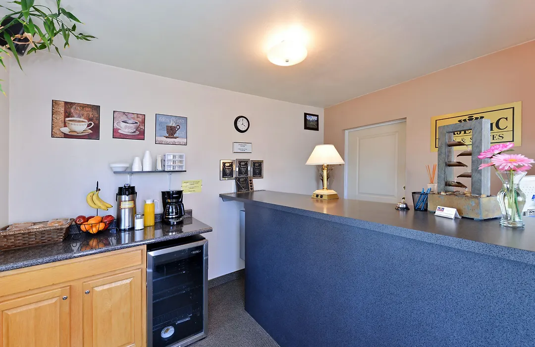 Majestic Inn & Suites-1