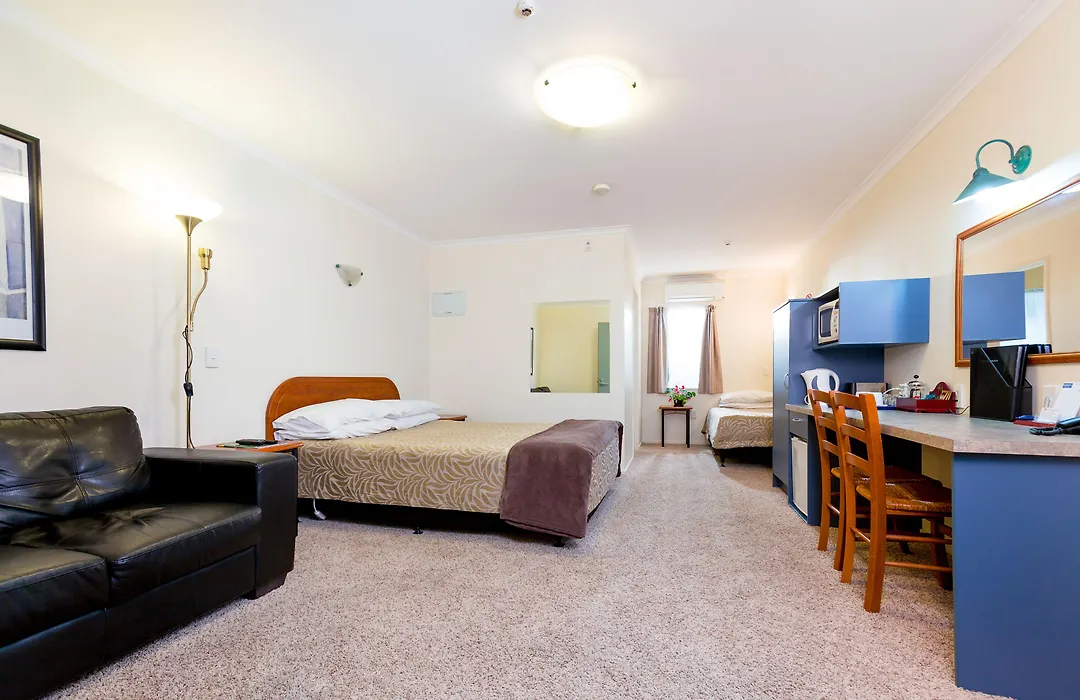 Elliotts Kapiti Coast Motor Lodge-1