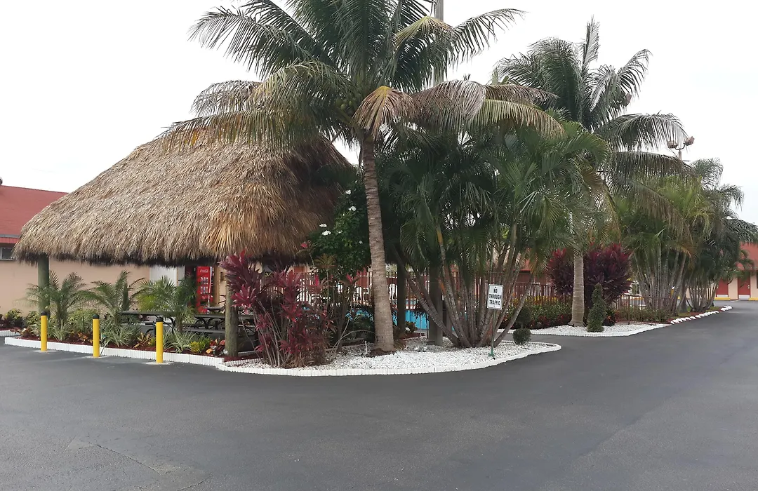 Super 8 By Wyndham Homestead Florida City Gateway To Keys-1