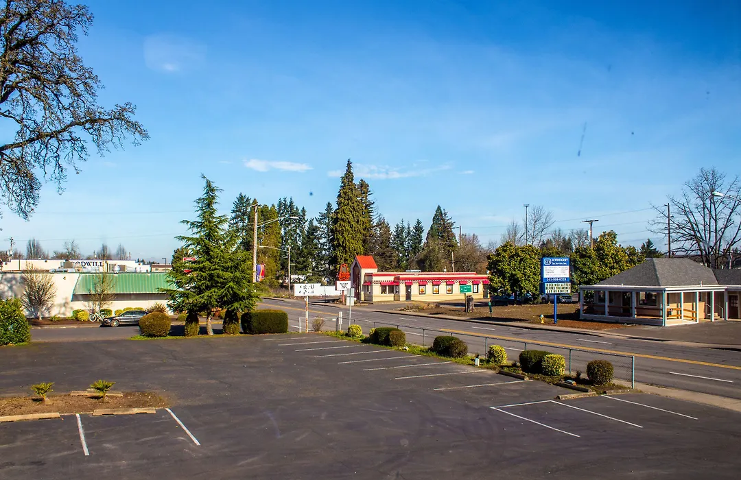 Guest House Inn-1