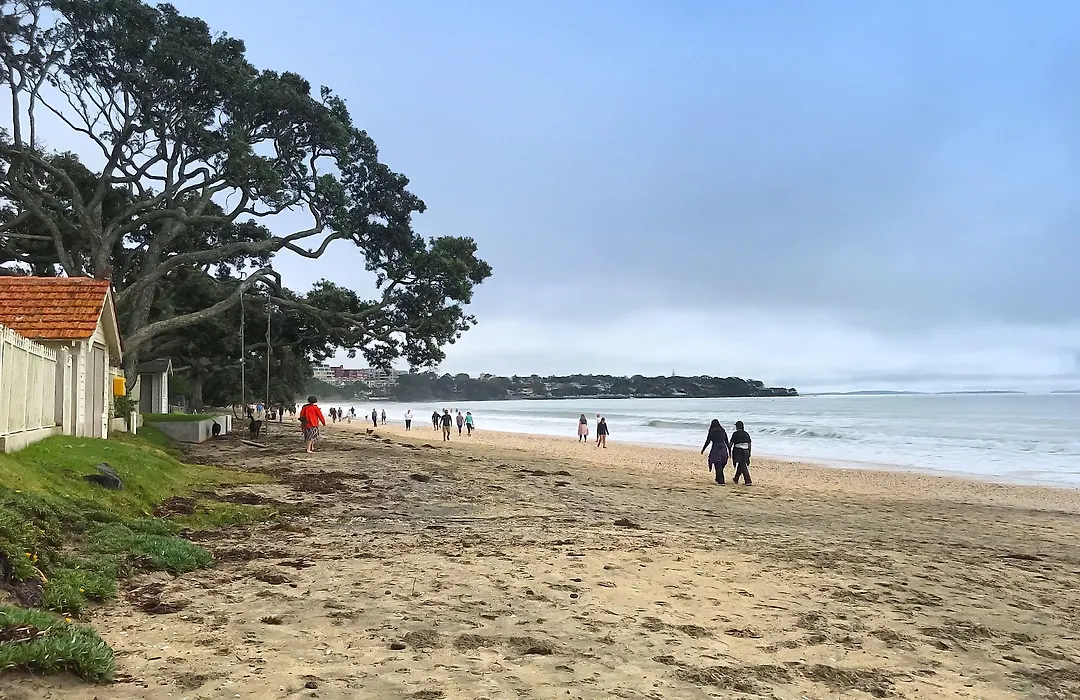 Carnmore Hotel Takapuna-1