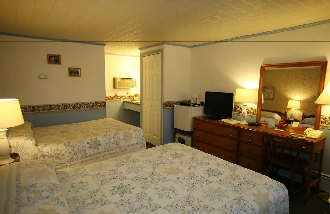 Bennington Motor Inn-1