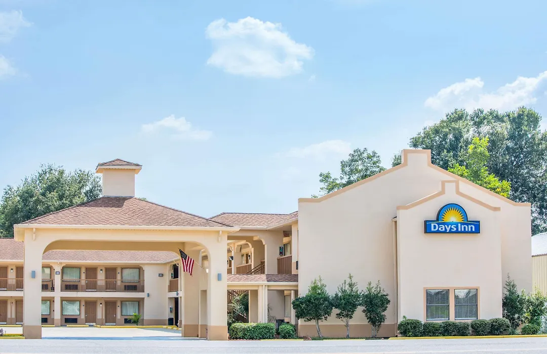 Days Inn By Wyndham Abbeville-1