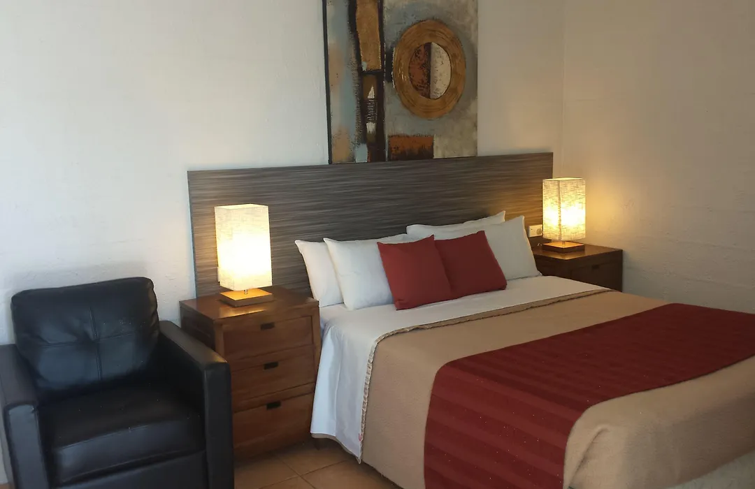 Mid City Motor Inn-1