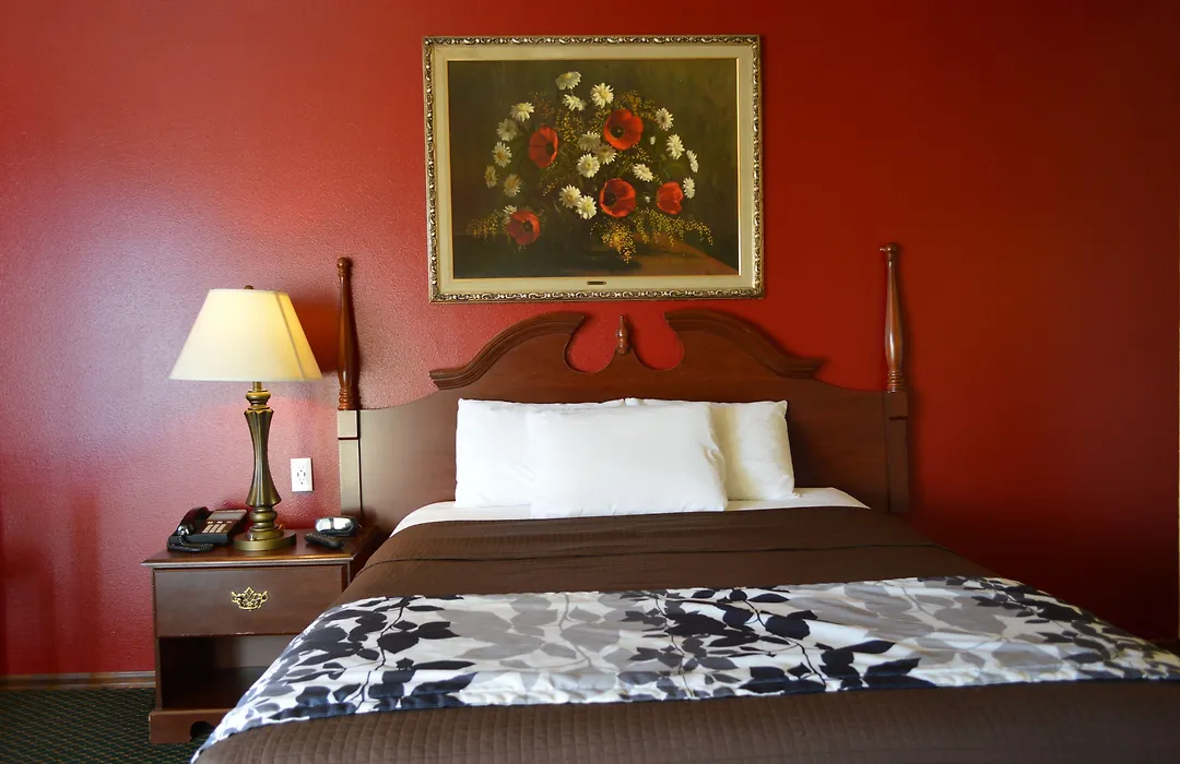 Western Motel-1