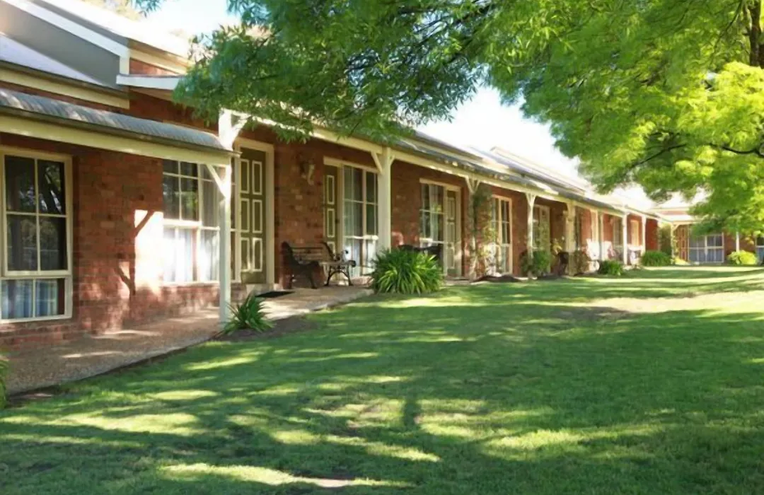Mansfield Valley Motor Inn-1