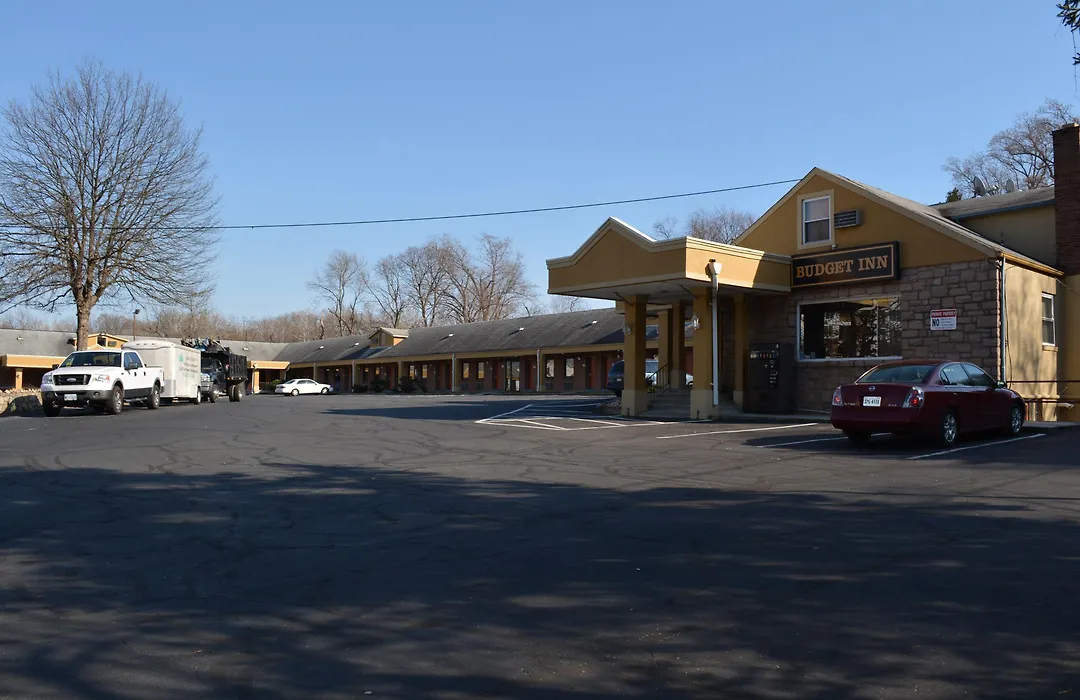 Budget Inn Falls Church-1