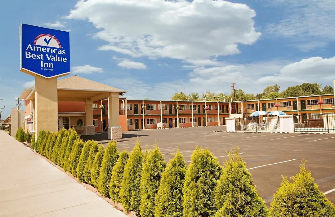 Americas Best Value Inn - Pendleton-1