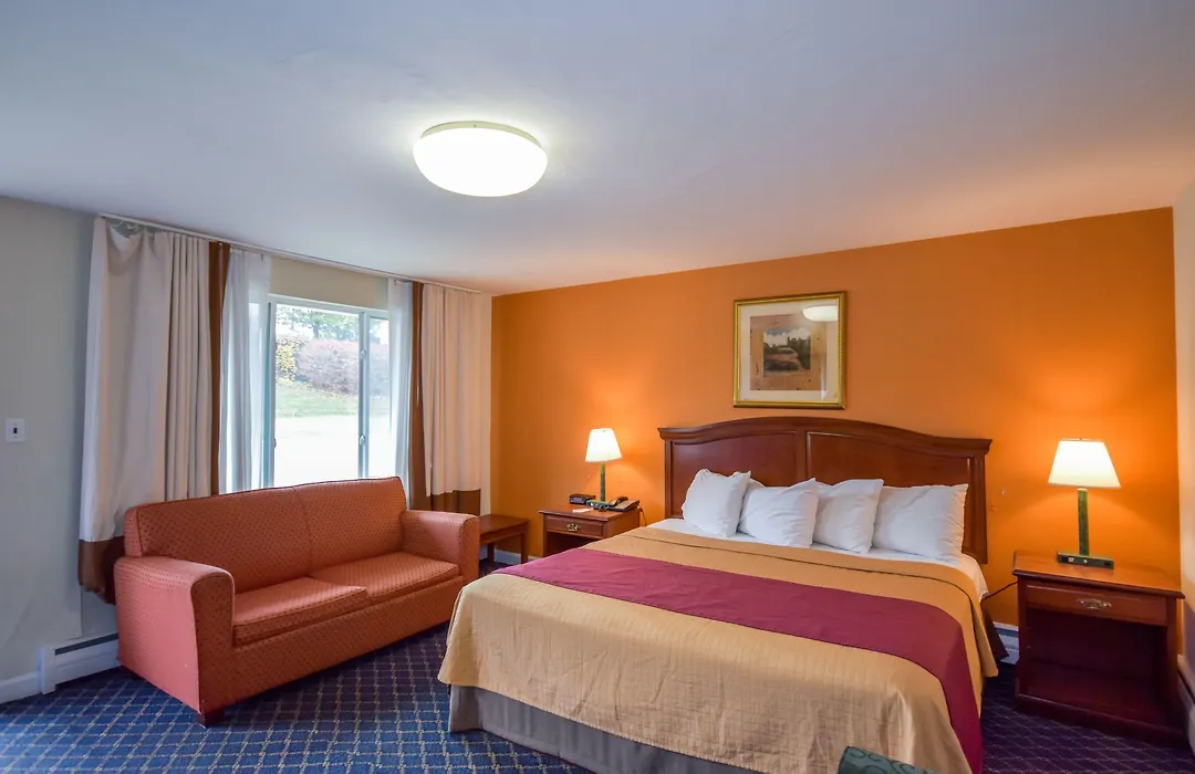 Monticello Inn- Framingham/ Boston-1