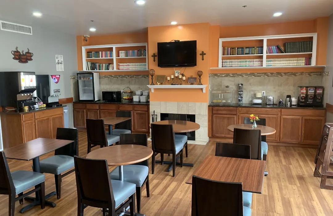 Guest House Inn Medical District Near Texas Tech Univ-1