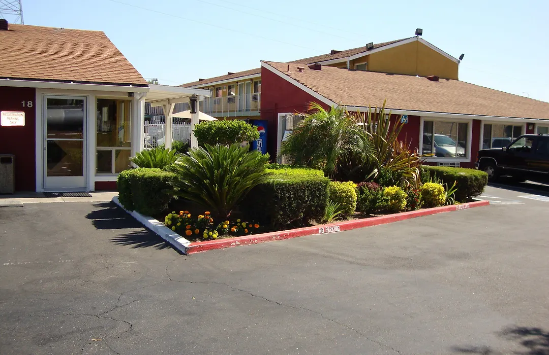 Oasis Inn Sacramento- Elk Grove-1