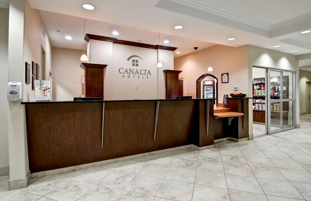 Canalta Hotel Camrose-1