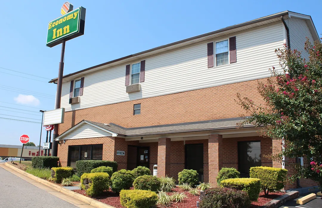 Economy Inn - Statesville-1
