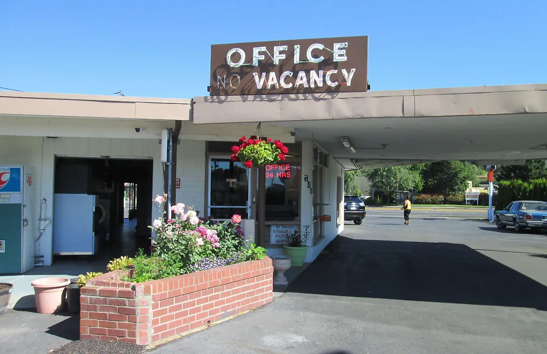 Townhouse Motel-1