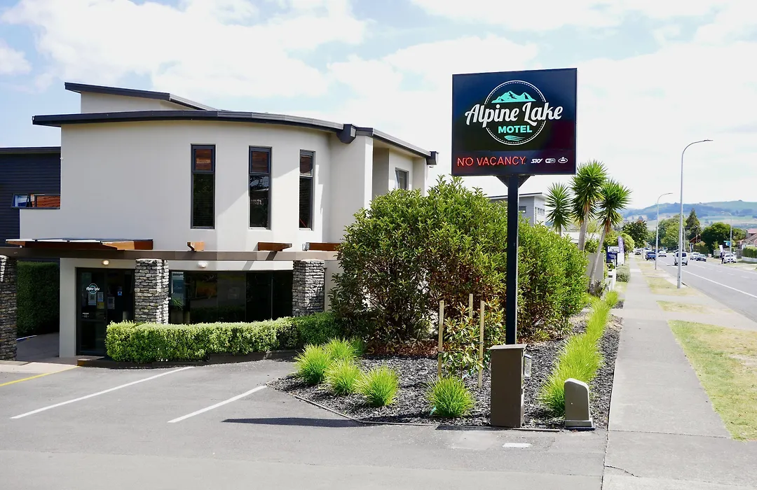 Alpine Lake Motel-1