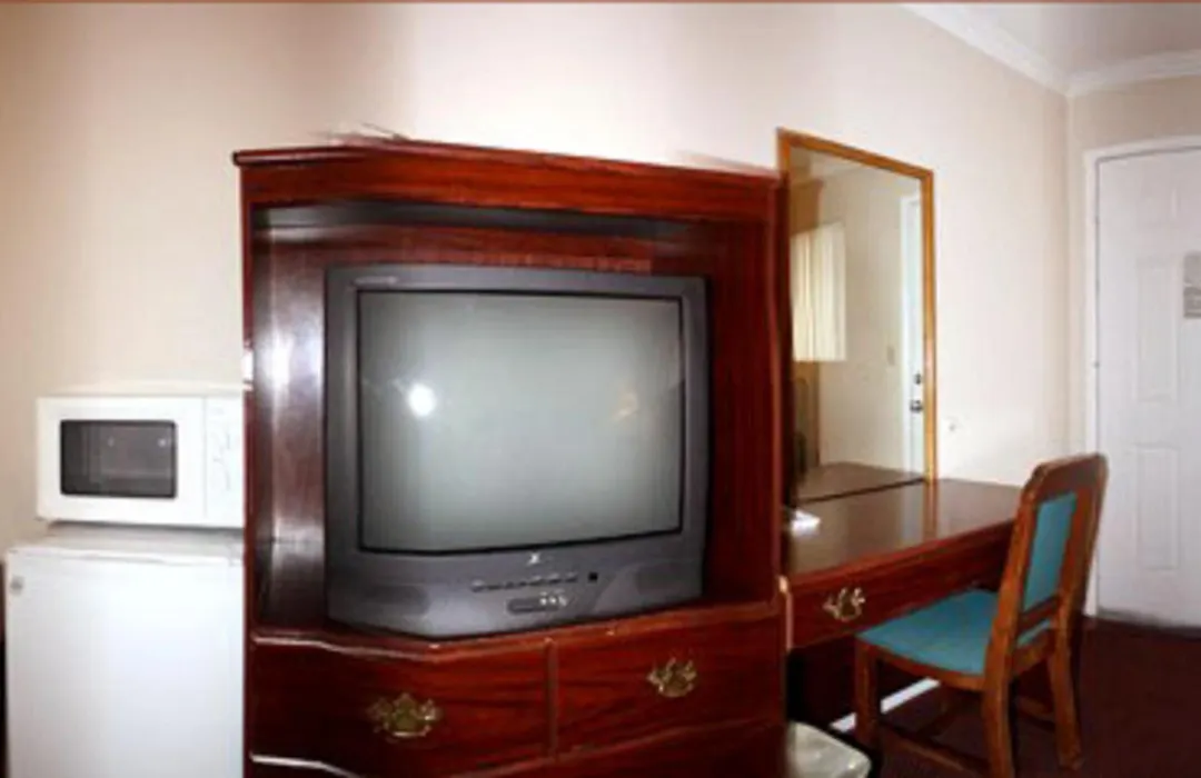 Sunset Inn And Suites West Sacramento-1