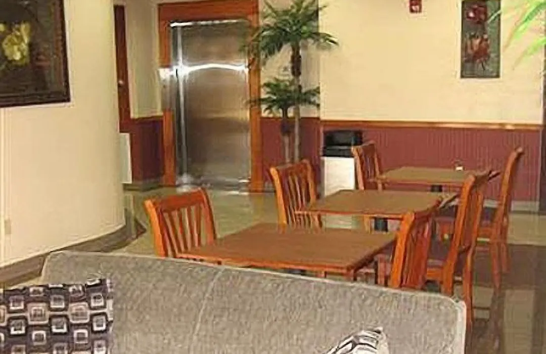 Heritage Inn-1