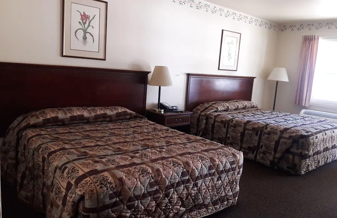 Windmill Inn Lynden-1