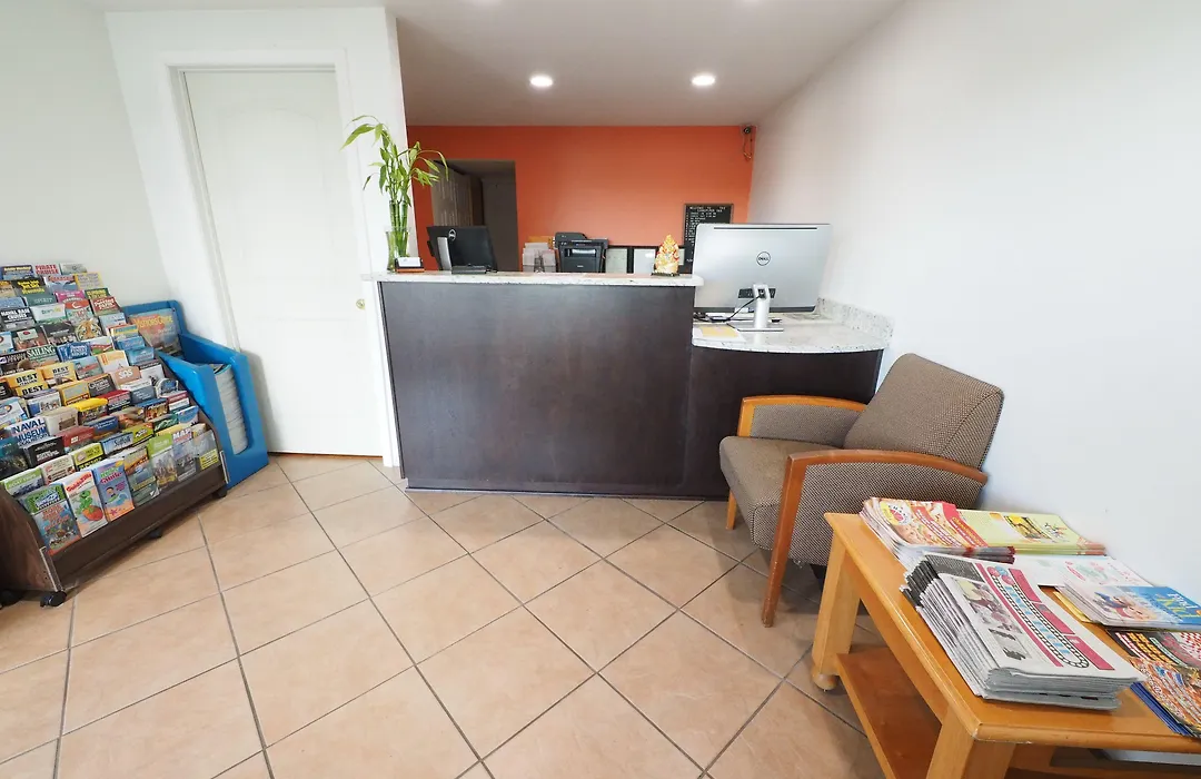 Seashire Inn & Suites-1