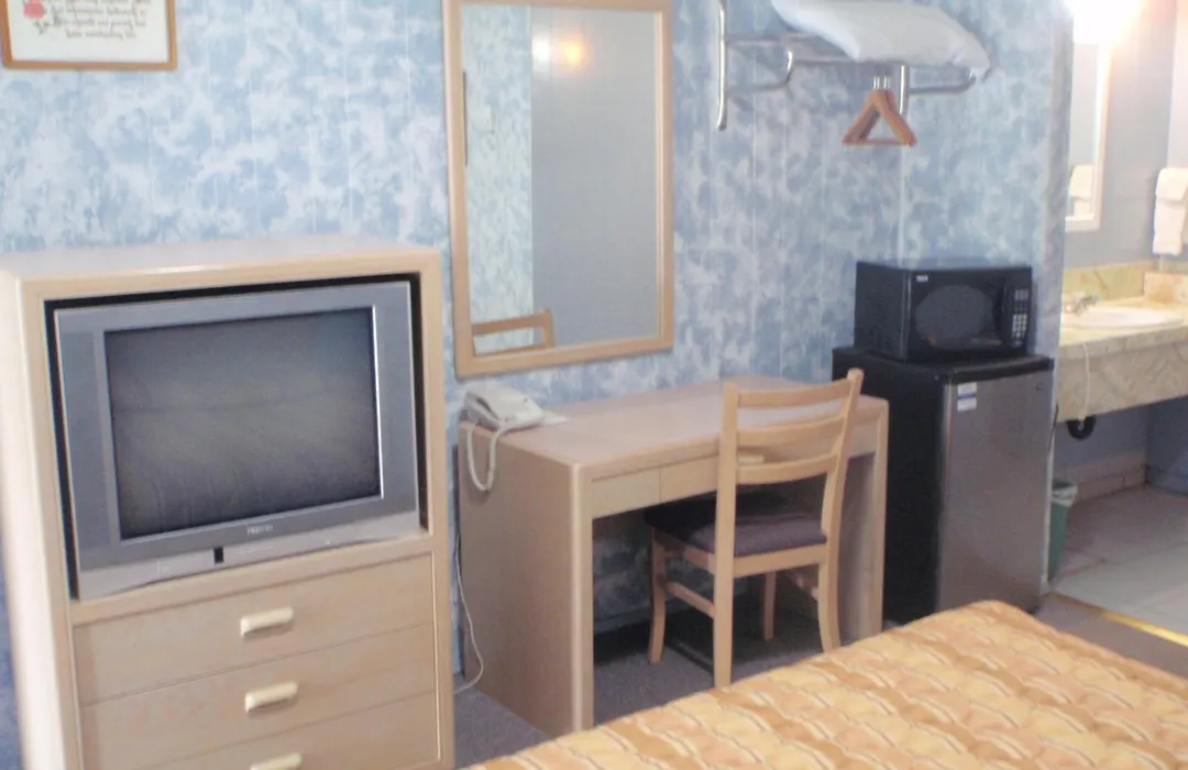 Trans Canada Motel-1