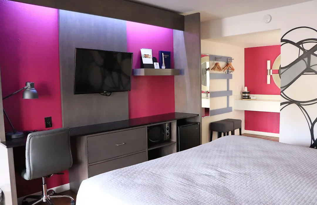 University Inn-1